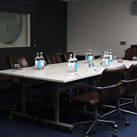 Novotel London Stansted Airport-3