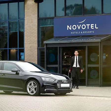 Novotel London Stansted Airport-3